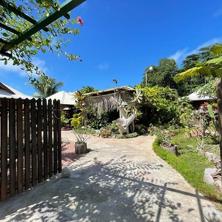 La Digue Holiday Villa Exterior photo